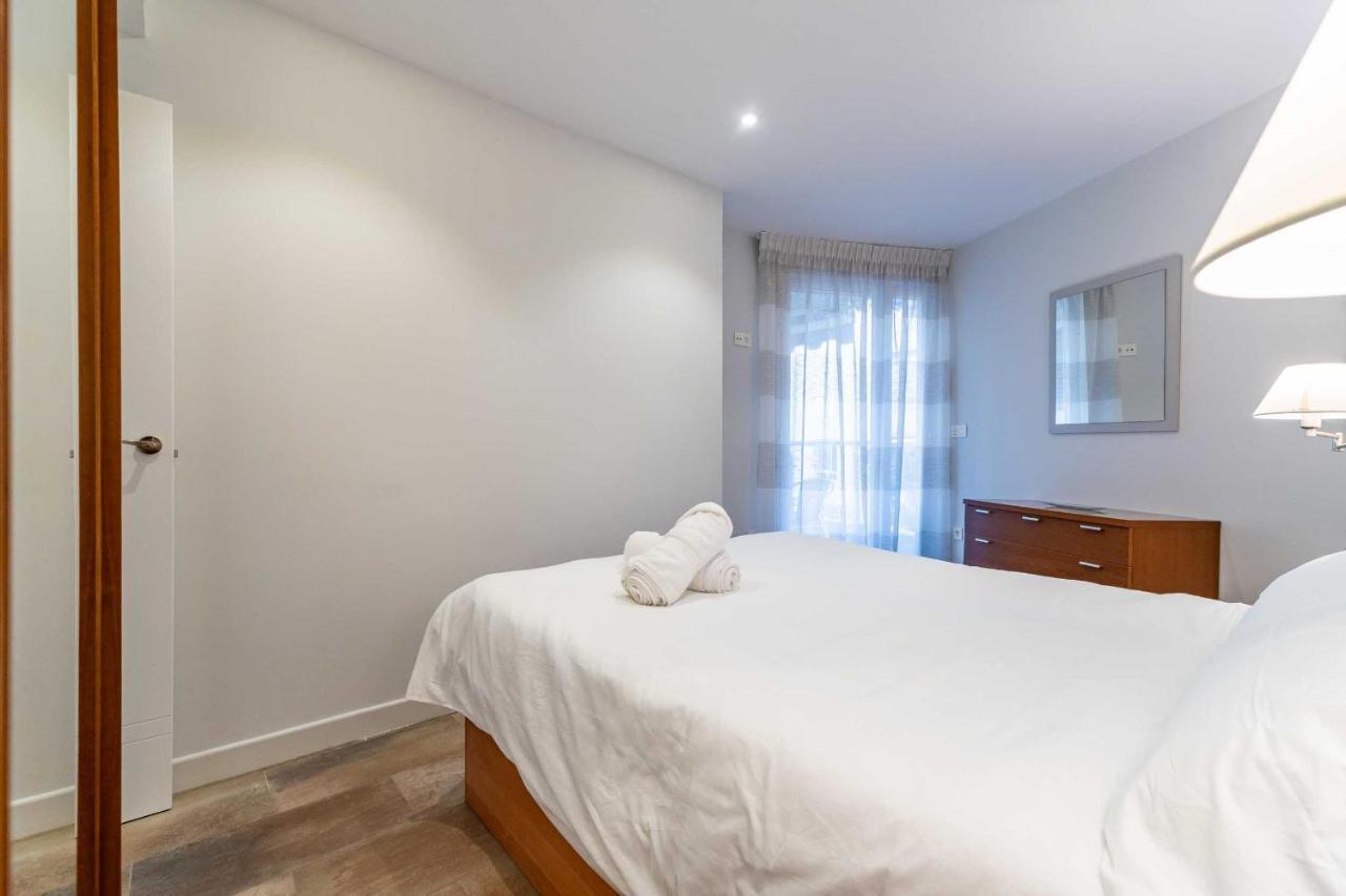 Apartamentos Dr28 A 250 M De La Playa Фуeнхирола Екстериор снимка