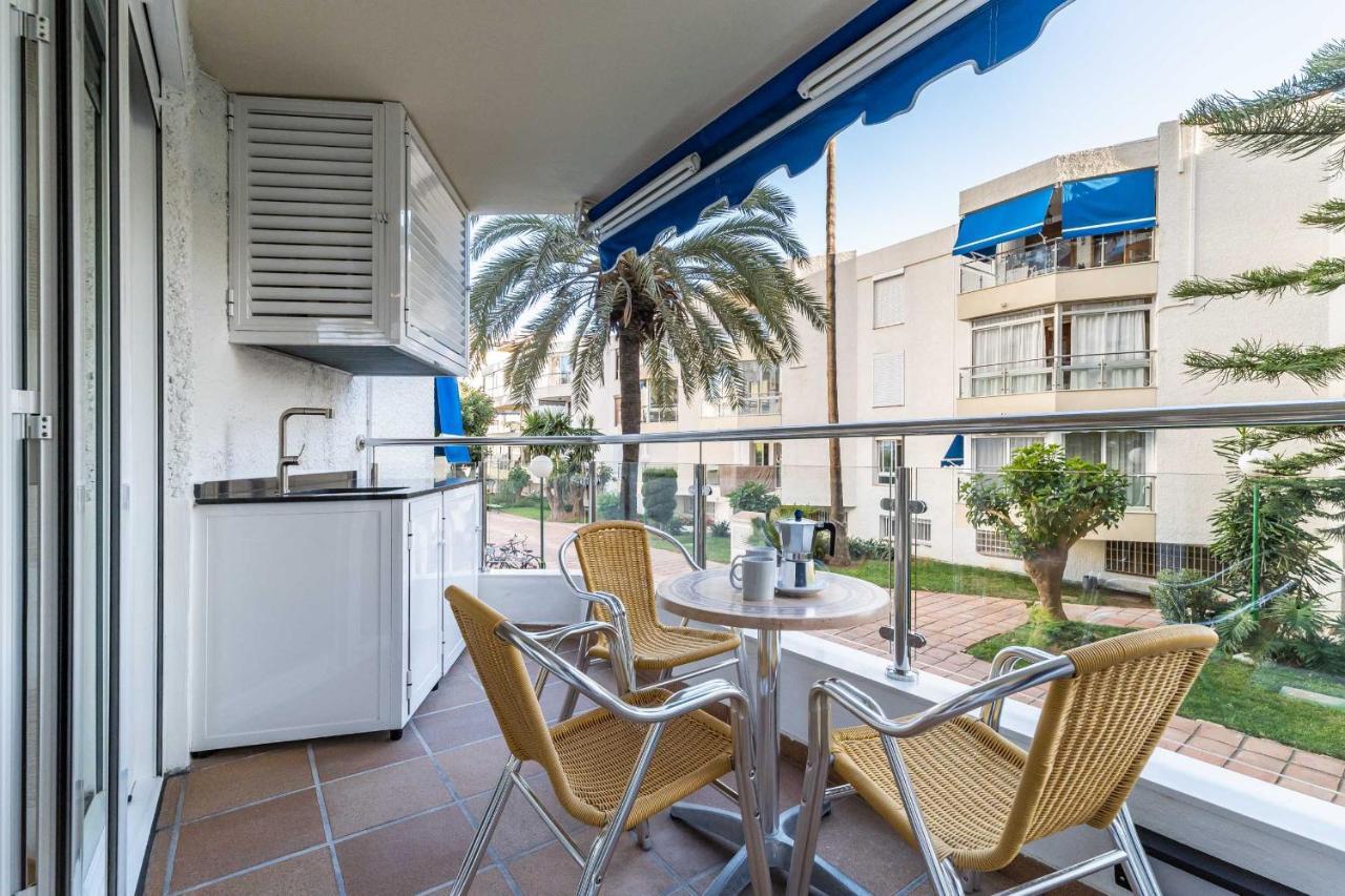 Apartamentos Dr28 A 250 M De La Playa Фуeнхирола Екстериор снимка