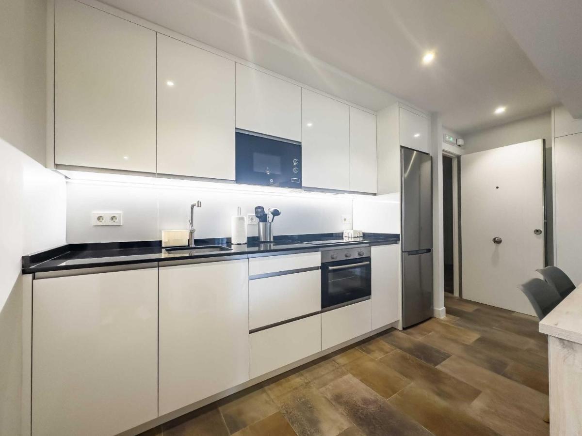 Apartamentos Dr28 A 250 M De La Playa Фуeнхирола Екстериор снимка
