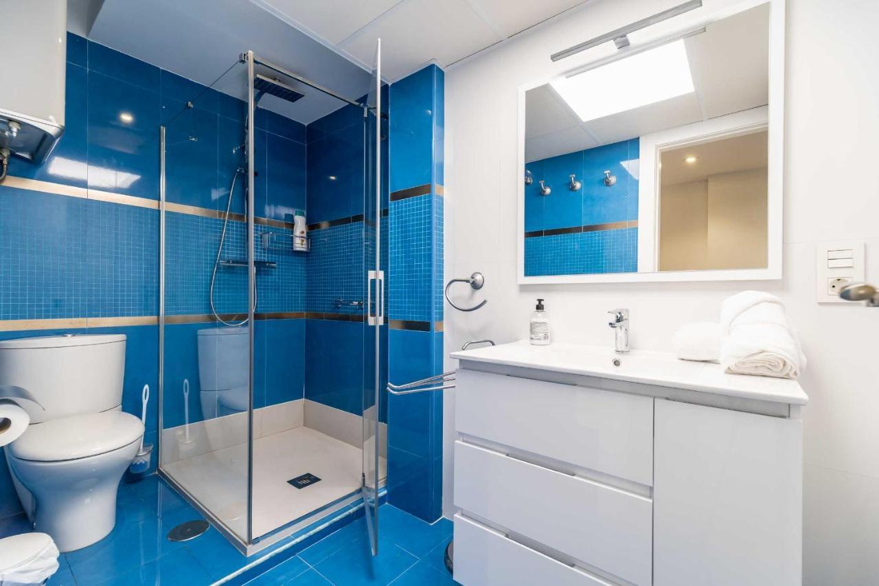 Apartamentos Dr28 A 250 M De La Playa Фуeнхирола Екстериор снимка