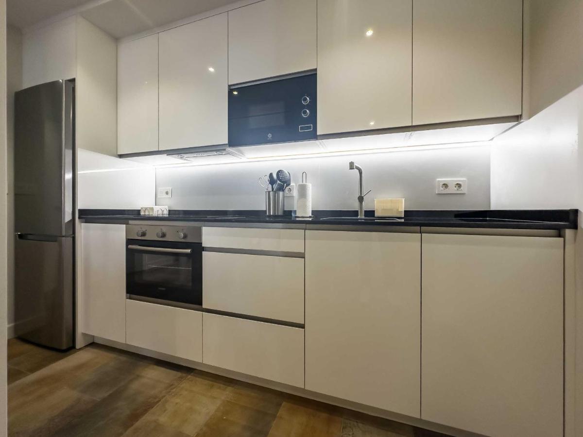 Apartamentos Dr28 A 250 M De La Playa Фуeнхирола Екстериор снимка